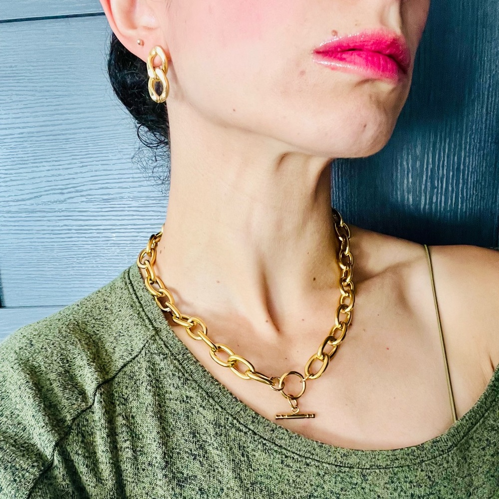 Lili jewelry chunky gold link necklace